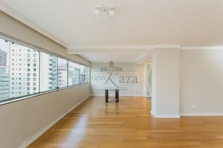 Apartamento com 3 Quartos à venda, 170m² no Jardim Paulista, São Paulo