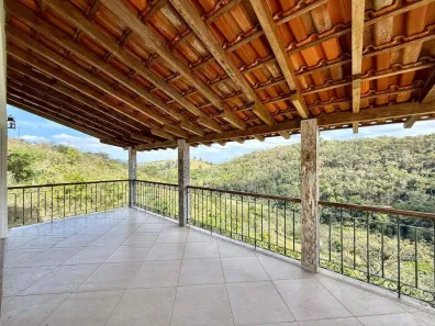 Casa com 3 Quartos à venda, 500m² no , Areal