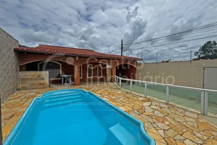Casa com 3 Quartos à venda, 239m² no Estância Balneária Maria Helena Novaes, Peruíbe