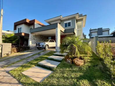 Casa de Condomínio com 3 Quartos à venda, 190m² no Centro, Gravataí