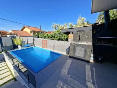 Casa com 3 Quartos para alugar, 200m² no Campeche, Florianópolis