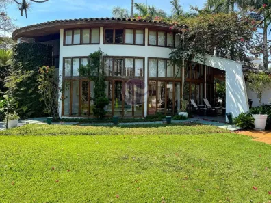 Casa de Condomínio com 5 Quartos à venda, 450m² no Jardim Acapulco, Guarujá