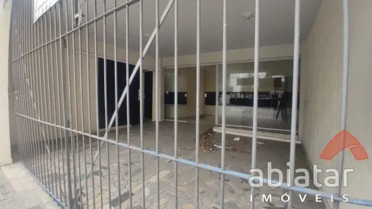 Ponto Comercial para alugar, 135m² no Vila Santa Luzia, Taboão da Serra