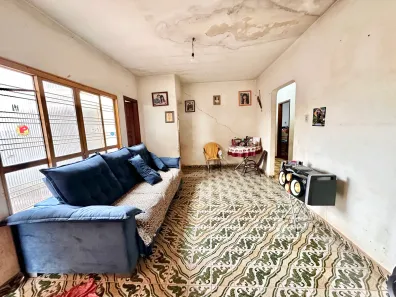 Sobrado com 3 Quartos à venda, 206m² no Jardim Petrópolis, Goiânia