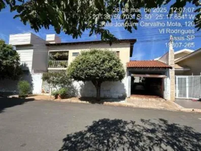 Casa com 3 Quartos à venda, 195m² no Vila Rodrigues, Assis