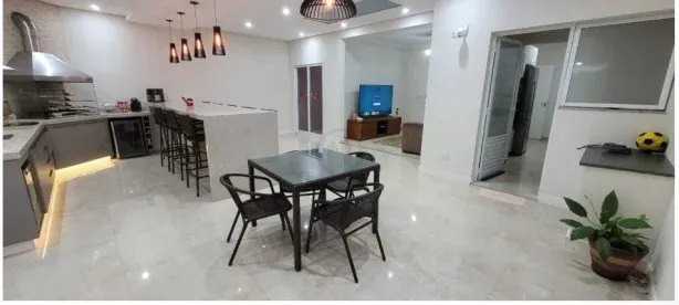 Casa de Condomínio com 3 Quartos à venda, 180m² no Jardim Florestal, Jundiaí