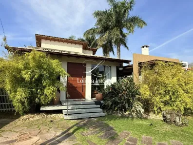 Casa com 3 Quartos à venda, 271m² no Jurerê, Florianópolis
