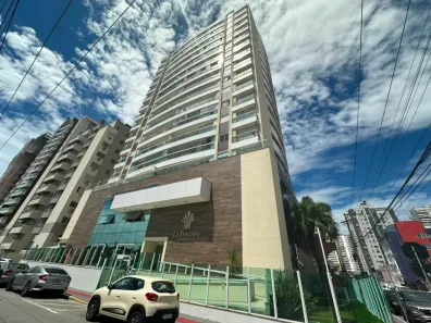 Apartamento com 3 Quartos para alugar, 97m² no Campinas, São José