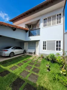 Casa com 3 Quartos à venda, 165m² no Casa de Pedra, Volta Redonda
