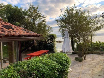 Casa com 2 Quartos à venda, 240m² no Sambaqui, Florianópolis