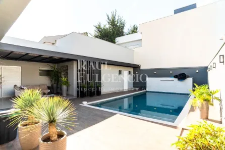 Sobrado com 4 Quartos à venda, 360m² no Esperança, Londrina