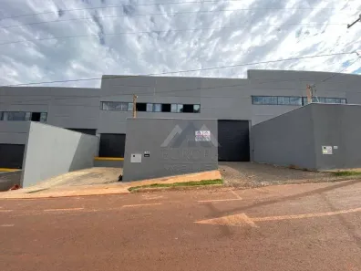Galpão/Depósito/Armazém para venda ou aluguel, 800m² no Cilo 2, Londrina