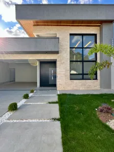 Casa com 3 Quartos à venda, 215m² no Jardim Europa, Goiânia