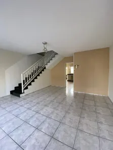 Sobrado com 3 Quartos à venda, 150m² no Vila Gato, Bragança Paulista