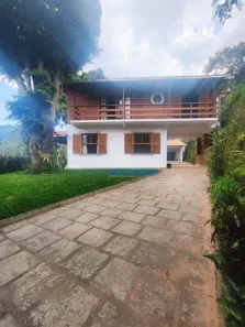 Casa de Condomínio com 3 Quartos à venda, 206m² no Parque do Imbui, Teresópolis