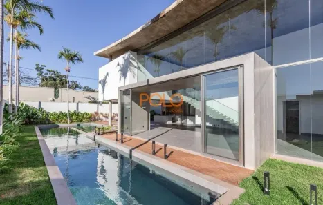 Casa de Condomínio com 4 Quartos para alugar, 732m² no Gávea, Uberlândia