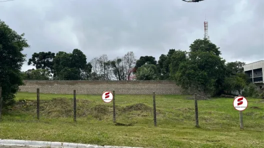 Lote/Terreno à venda, 1341m² no Centro, Pinhais