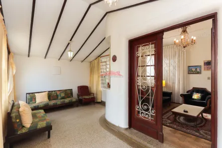 Casa com 3 Quartos à venda, 300m² no Sumaré, São Paulo