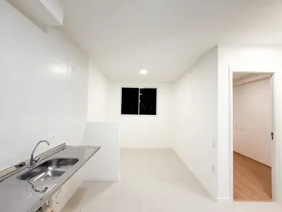 Apartamento com 2 Quartos para alugar, 34m² no Várzea da Barra Funda, São Paulo