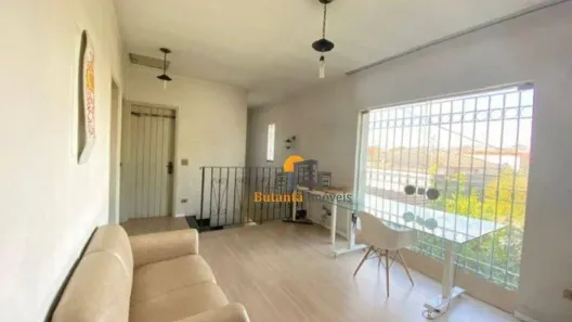 Casa com 3 Quartos à venda, 210m² no Cidade São Francisco, São Paulo