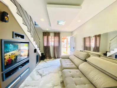 Casa com 2 Quartos à venda, 72m² no Jardim Jurupari (Fazendinha), Santana de Parnaíba