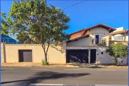Sobrado com 4 Quartos à venda, 373m² no Primavera, Barretos