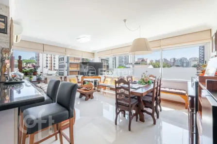 Apartamento com 3 Quartos à venda, 95m² no Passo da Areia, Porto Alegre