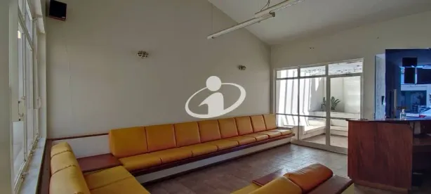 Imóvel Comercial para alugar, 250m² no Centro, Uberlândia