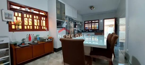 Sobrado com 4 Quartos à venda, 177m² no Jardim Zaira, Guarulhos