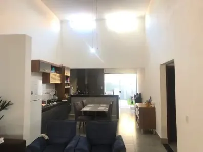 Casa com 3 Quartos à venda, 160m² no Jardim Canaã, Uberlândia