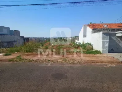 Lote/Terreno com 1 Quarto à venda, 432m² no Cidade Jardim, Uberlândia