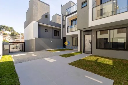 Sobrado com 3 Quartos à venda, 142m² no Pilarzinho, Curitiba