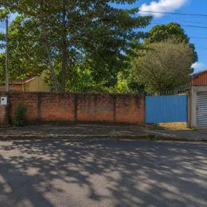 Lote/Terreno à venda, 390m² no Aeroporto, Londrina