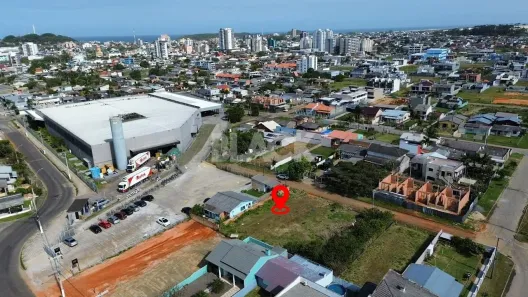 Lote/Terreno à venda, 330m² no Torres, Torres
