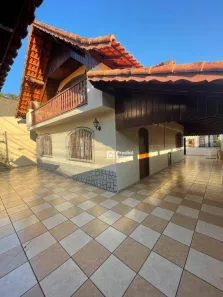 Casa com 5 Quartos à venda, 277m² no Olaria, Nova Friburgo