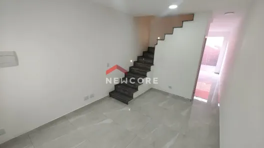 Sobrado com 2 Quartos à venda, 70m² no Jardim Fernandes, São Paulo