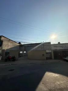 Galpão/Depósito/Armazém para alugar, 200m² no Jardim Irapiranga, São Paulo