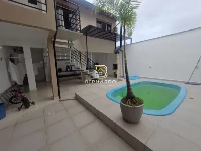 Sobrado com 4 Quartos à venda, 220m² no São Sebastião, Palhoça