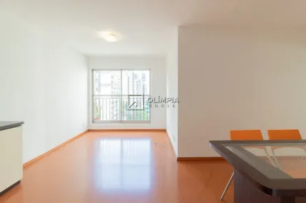 Apartamento com 3 Quartos para alugar, 72m² no Vila Olímpia, São Paulo