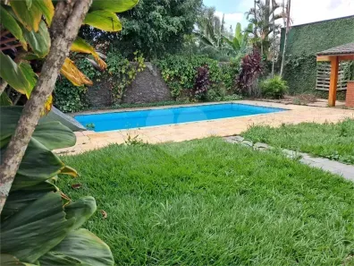 Sobrado com 4 Quartos para alugar, 550m² no Interlagos, São Paulo