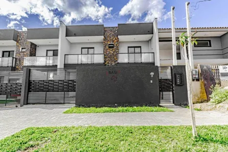 Sobrado com 3 Quartos à venda, 126m² no Afonso Pena, São José dos Pinhais