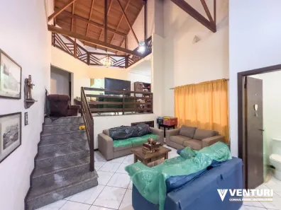 Casa com 3 Quartos à venda, 205m² no Velha, Blumenau