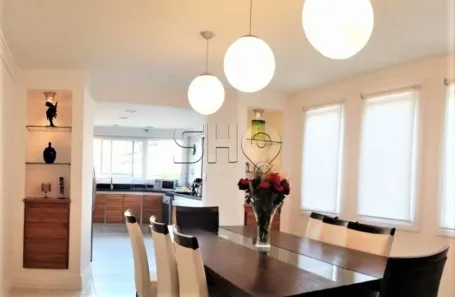 Sobrado com 3 Quartos à venda, 300m² no Siciliano, São Paulo