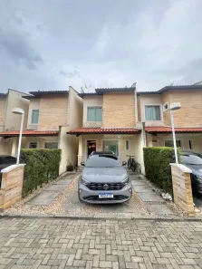 Casa de Condomínio com 3 Quartos à venda, 112m² no Lagoa Redonda, Fortaleza