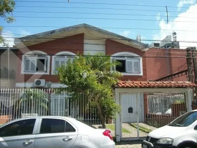 Casa com 4 Quartos para alugar, 242m² no Tristeza, Porto Alegre