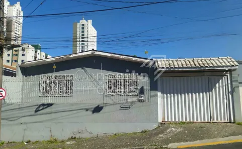 Casa com 3 Quartos para alugar, 118m² no Centro, Ponta Grossa
