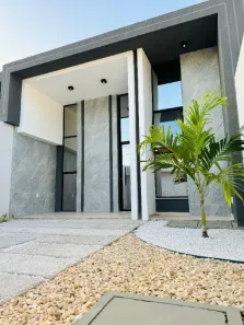 Casa com 3 Quartos à venda, 106m² no Guaribas, Eusébio