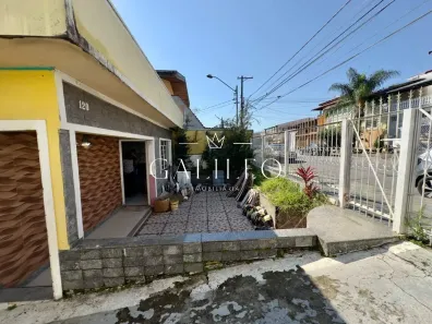 Casa com 2 Quartos à venda, 131m² no Jardim Copacabana, Jundiaí