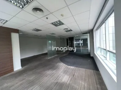 Sala Comercial para alugar, 136m² no Cidade Monções, São Paulo