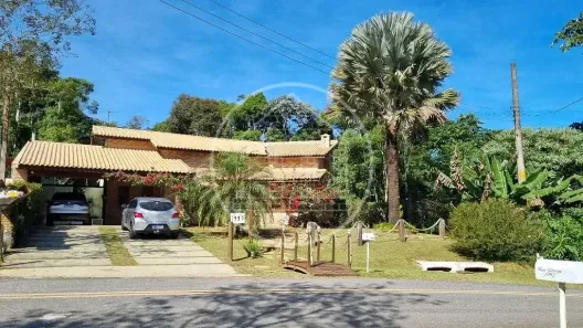 Casa com 3 Quartos à venda, 350m² no Fazenda da Ilha, Embu-Guaçu